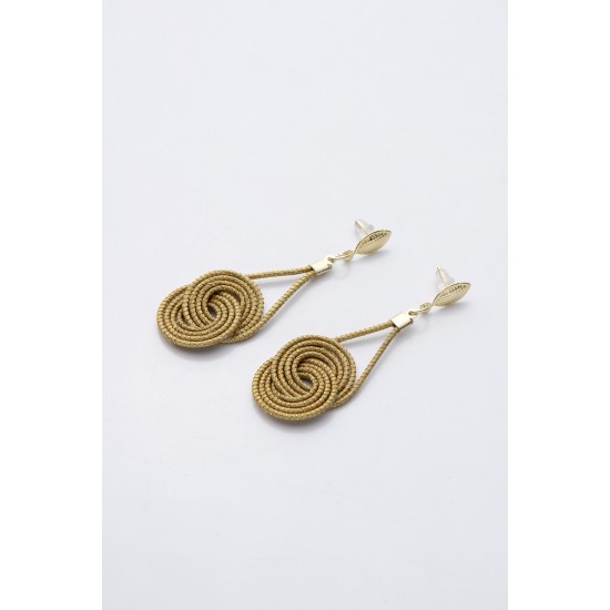 Brinco em Capim Dourado Elos