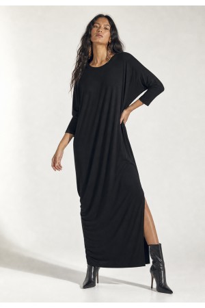 Vestido Longo Morcego Assimétrico Preto