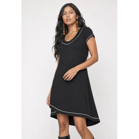 Vestido Mullet Malha Transpassado com Detalhe Branco Preto