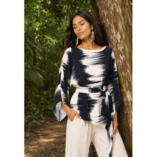 Blusa Viscose Poranga Asa da Noite Estampa Horizonte P&B