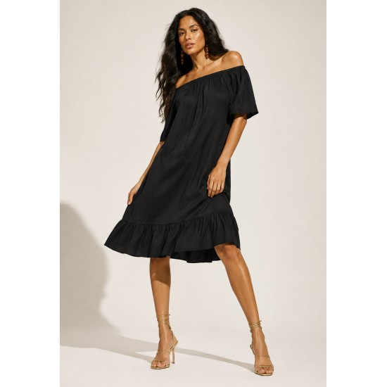 Vestido Curto Mullet Ombro a Ombro Amplo Preto