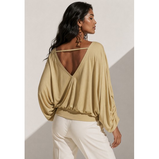 Blusa Moicana Malha Morcego Bege