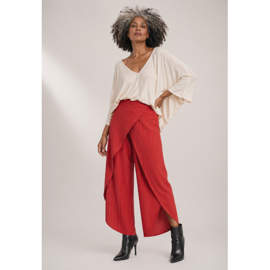 Calça Pantacourt Garatéa Transpassada Risca de Giz Vermelho