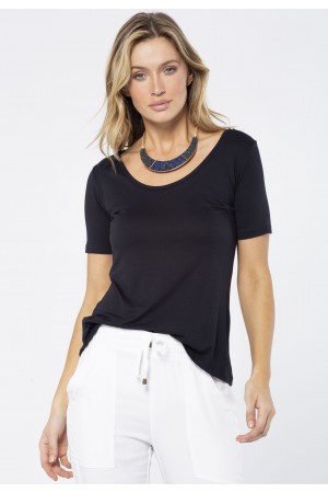 Blusa Gola Canoa Malha Manga Curta Preto