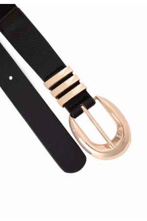 CINTO COM ELASTICO PRETO COM FIVELA DOURADA 