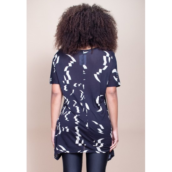 T-Shirt Ampla Fibra de Bambu Manga Curta Estampa Maria