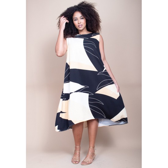 Vestido Plus Size Preto Estampado