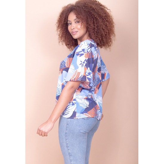 Blusa Gola V Manga Curta Estampa Jardim Celeste