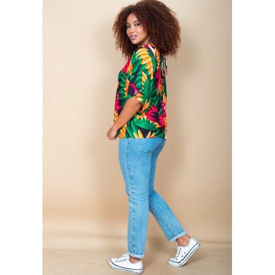 Blusa Gola V Manga Curta Estampa Festa dos Tucanos