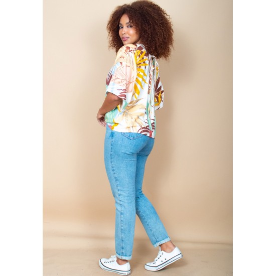 Blusa Gola V Manga Curta Estampa Aurora Suave