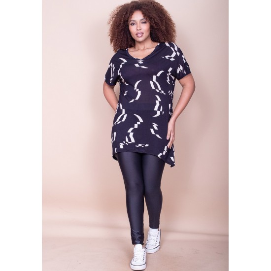 T-Shirt Ampla Fibra de Bambu Manga Curta Estampa Maria