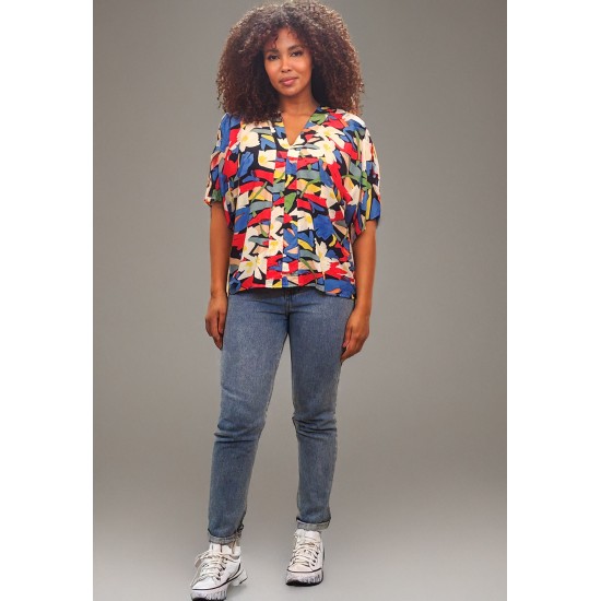 Blusa Gola V Manga Curta Estampa Floresce