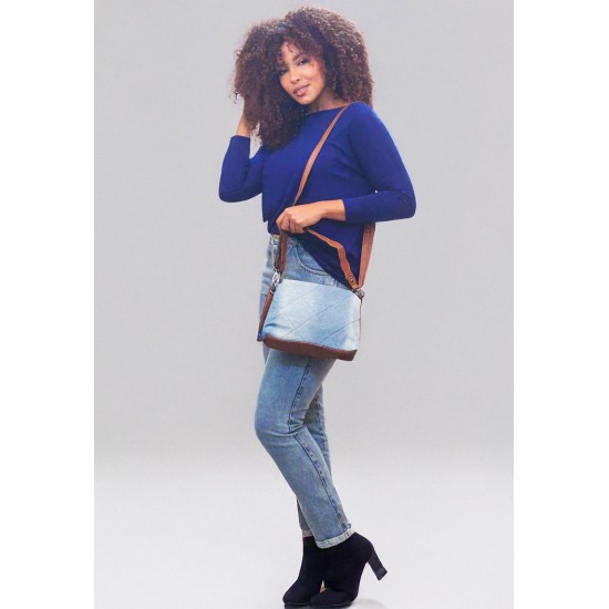 Bolsa Acolchoada em Jeans Azul Claro