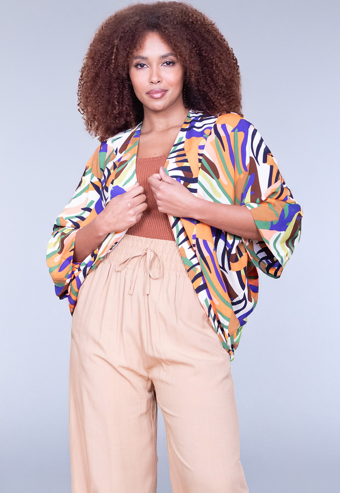Salsation！ 最新作 Kimono Shirt Mサイズ Kimono Viscose Manga Ampla Estampa Cores Vibrantes