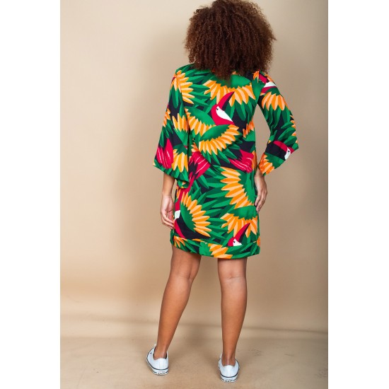 Vestido Curto Viscose Balli Manga Ampla Estampa Festas dos Tucanos