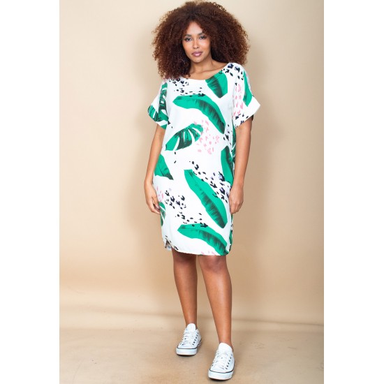 Vestido Curto Viscose com Bolso Estampa Folhagem Poética
