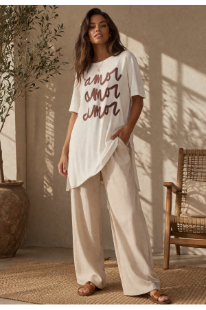 Camiseta Leg Off White Amor