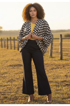 Kimono Viscose Manga Ampla Estampa Encanto das Margaridas
