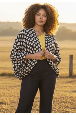 Kimono Viscose Manga Ampla Estampa Encanto das Margaridas