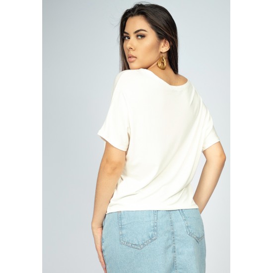 Blusa Básica Morcego Malha Gola Canoa Manga Curta Off White