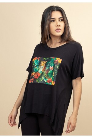 T-Shirt Ampla Malha Manga Curta Preta Onça Pintada 