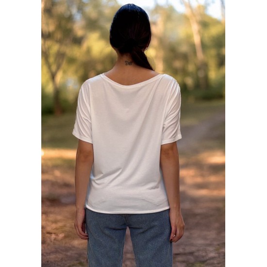 Blusa Básica Morcego Malha Gola Canoa Manga Curta Branca