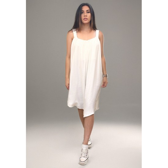 Macacão Pantacourt Curto Branco