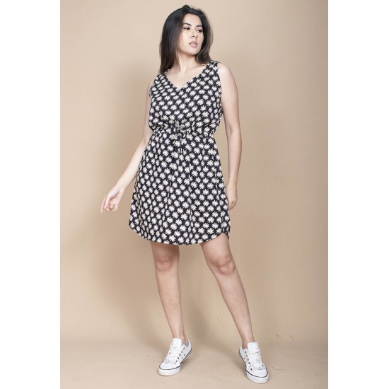 Vestido Plano Curto Estampa Encanto das Margaridas