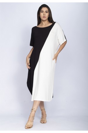 Vestido Midi Malha Amplo Bicolor Preto e Branco