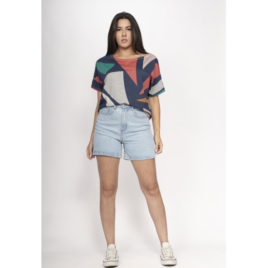 Blusa Básica Morcego Malha Gola Canoa Manga Curta Geometrias do Tempo