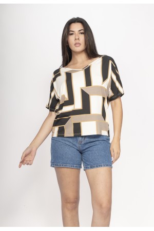 Blusa Básica Morcego Malha Gola V Manga Curta Estampa Igaci