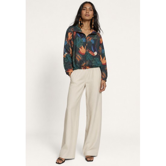 Jaqueta Corta-Vento Blouson Uatumã Estampa Asas da Mata