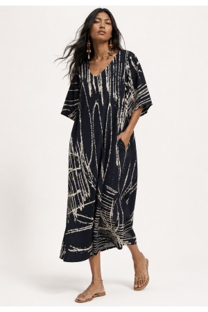 Vestido Midi Abapã Plano com Bolso Estampa Traços da Noite