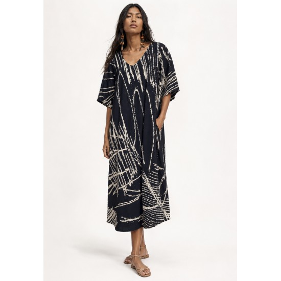 Vestido Midi Abapã Plano com Bolso Estampa Traços da Noite