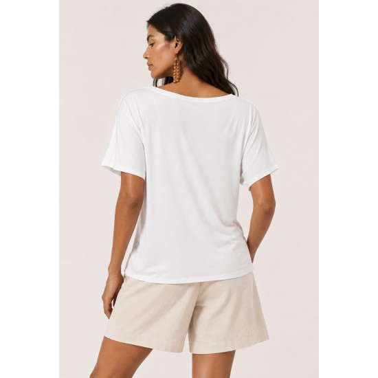 Blusa Básica Morcego Malha Gola Canoa Manga Curta Off White