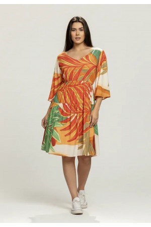 Vestido Curto Plano com Manga e Camadas Estampa Jardim do Sol