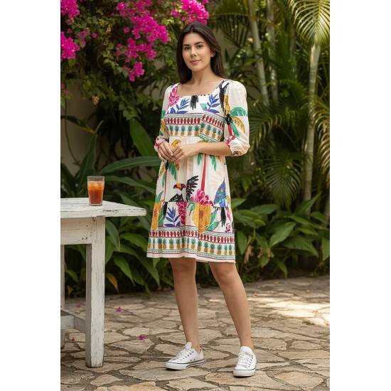 Vestido Curto Manga 3/4 Estampa Festa da Mata