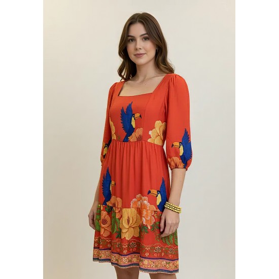 Vestido Curto Manga 3/4 Estampa Arara do Sol