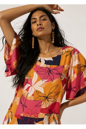 Vestido Curto Viscose com Babado Estampa Jardim Solar