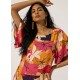 Vestido Curto Viscose com Babado Estampa Jardim Solar