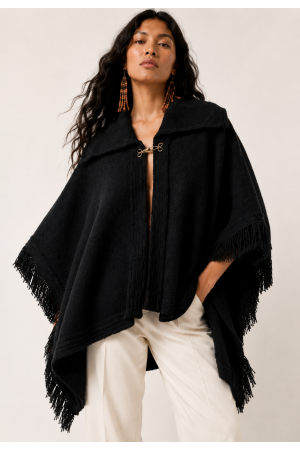 Poncho de Tricô de Frio Feminino Eclipse Amazônico Preto Inverno