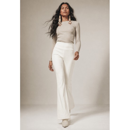 Calça Flare Niara Malha Off White