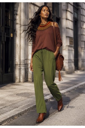 Calça Pantalona Inhambuxintã Malha Oliva Amazônico