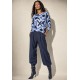 Blusa Canoa Malha Manga 3/4 Estampa Caminhos de Azul