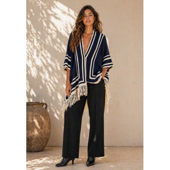 Poncho Tricot Raiz Natural Azul Marinho com Franjas