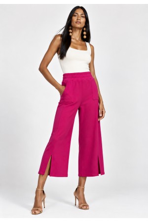 Calça Pantacourt Malha Encorpada Rosa Hibisco