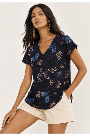 Blusa Viscose Gola V Manga Curta Estampa Asas do Entardecer