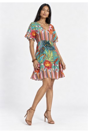 Vestido Curto Aracê Viscose Rodado Estampa Voo da Floresta