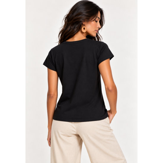T-Shirt Malha Preta Estampa Bichanos