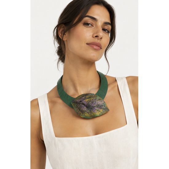 Colar Biojoia Folha do Maicá Látex Natural Verde Maicá Multicolor